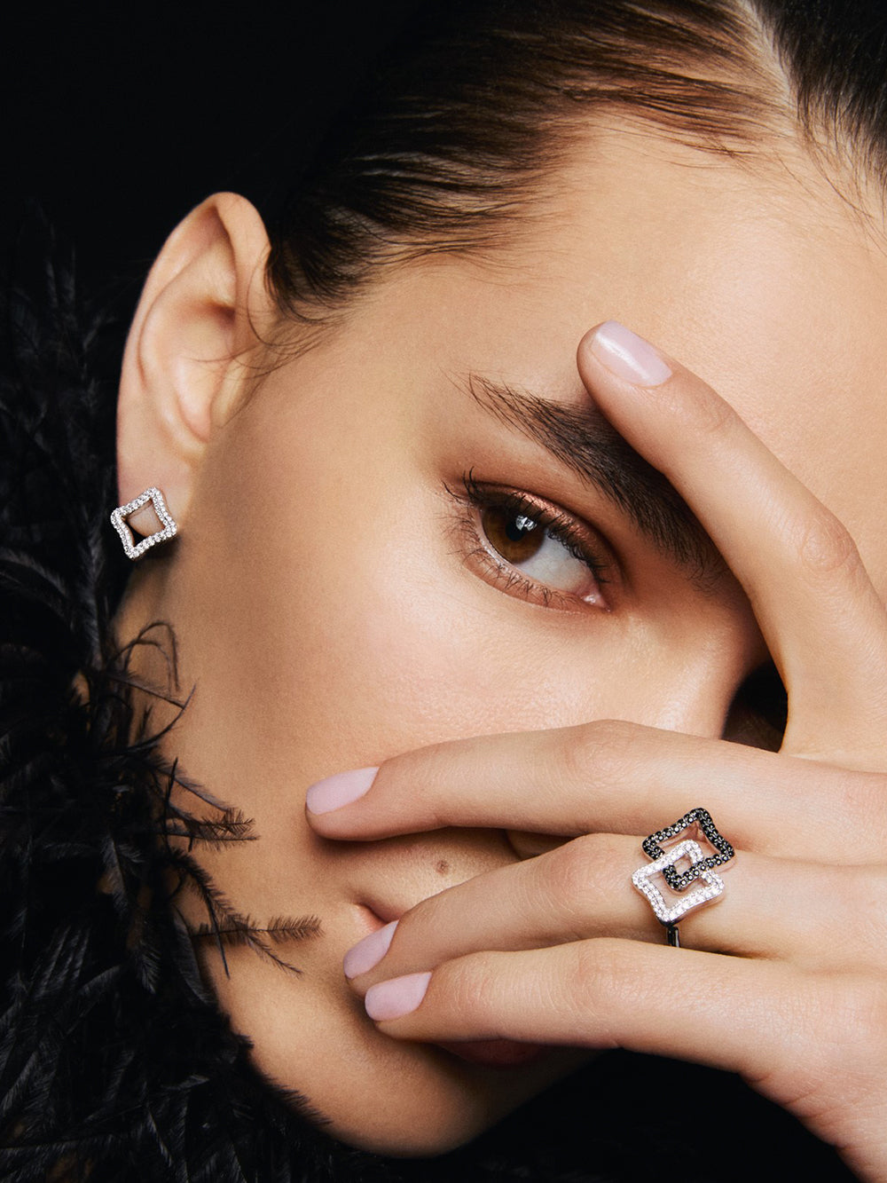 Intertwined Ring